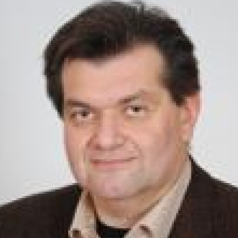Dražen Nikolić